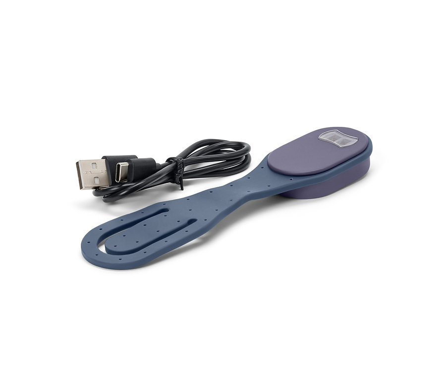 Mini-lampe de lecture LED bleue avec batterie et câble USB sur fond blanc.