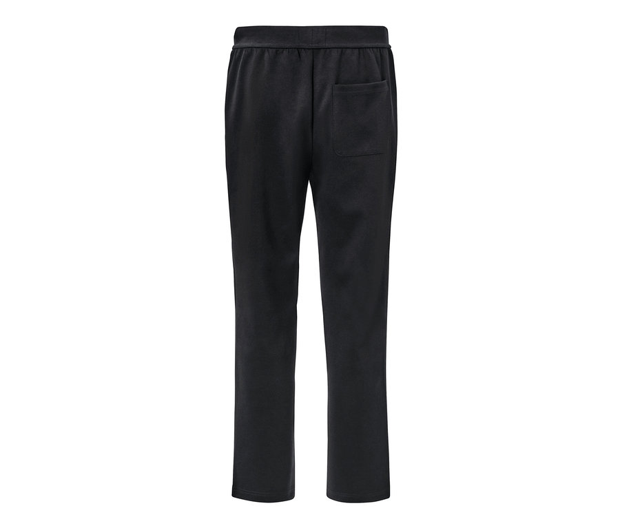 Pantalon d’intérieur noir.