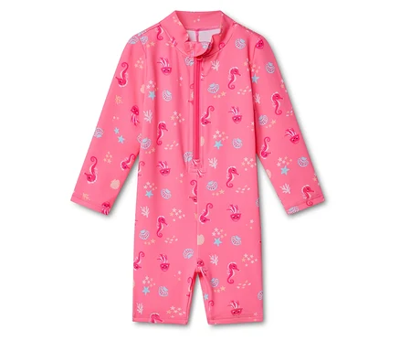 Combinaison rose pour bébé avec indice de protection UV 50+, ornée d'hippocampes, de méduses, de coquillages et d'étoiles, avec fermeture éclair.