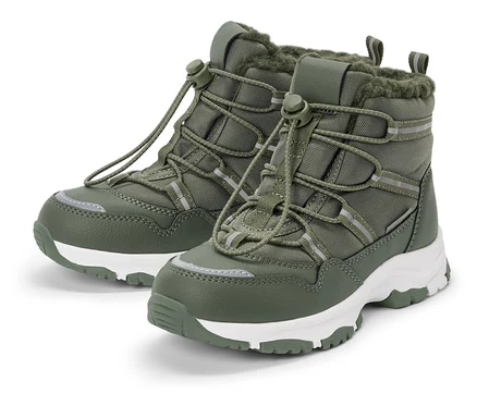 Deux bottes d'hiver vert olive avec semelle blanche et lacets à stoppeur.