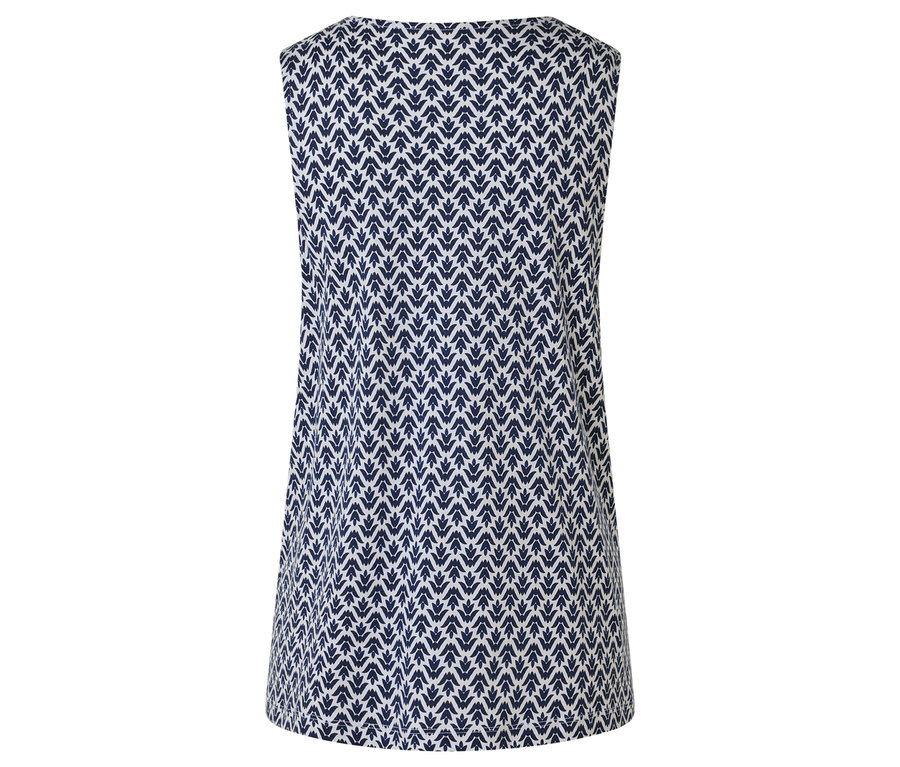 Robe sans manches à motif bleu et blanc.