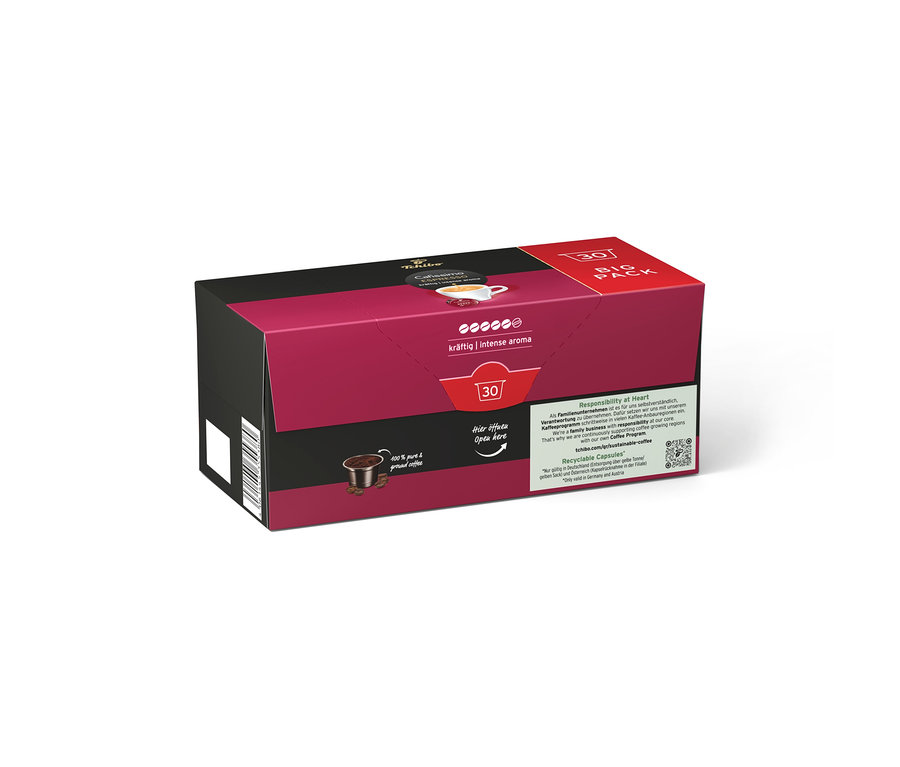 Boîte magenta et noire de 30 capsules de café Tchibo Cafissimo Espresso Intense Aroma, avec l'image d'une capsule de café.