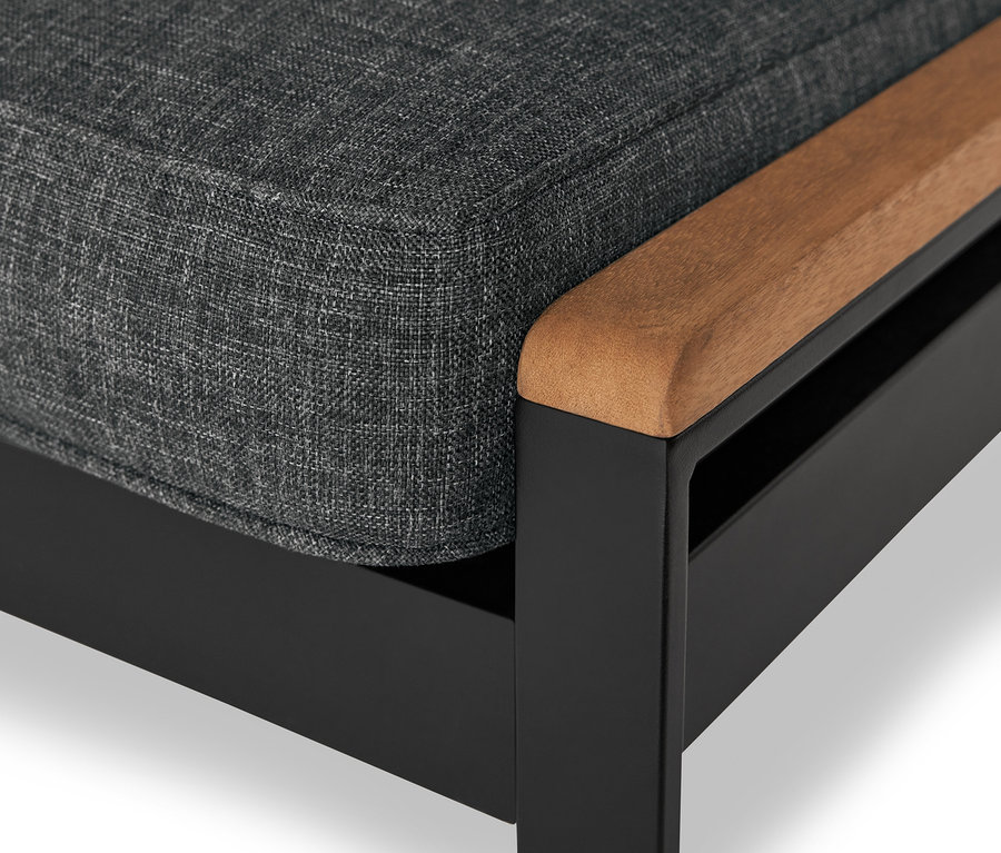 Gros plan sur un coin dining-lounge « Elin » avec coussins premium confortables et cadre marron.