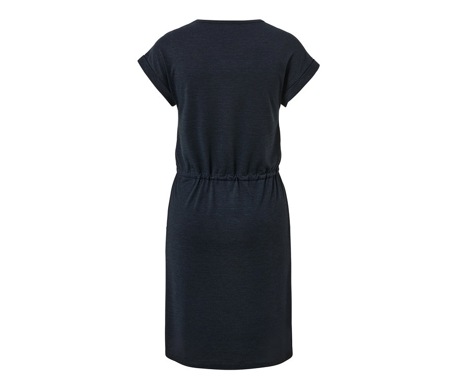 Robe d’extérieur bleu foncé avec manches courtes.