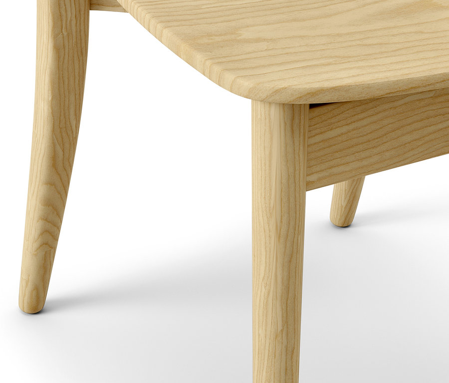 Détail d'une chaise en bois.