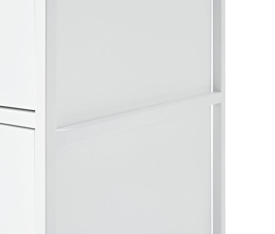 Détail d'une commode blanche »KLAAR« avec 4 tiroirs.