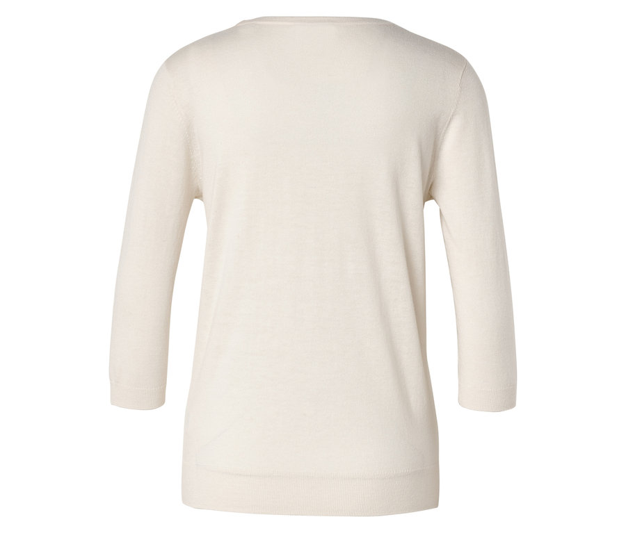 Vue arrière d'un pull crème à manches trois quarts.