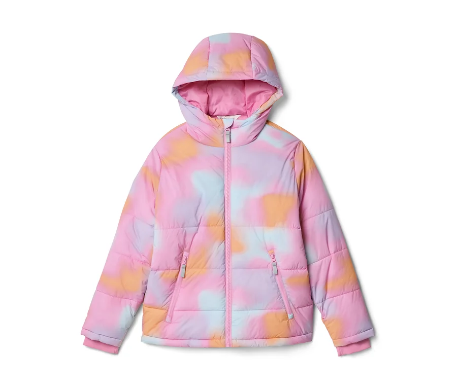Une doudoune pour enfant avec capuche, présentant un motif tie-dye coloré dans des tons de rose, bleu clair, orange et violet, avec une fermeture éclair rose.
