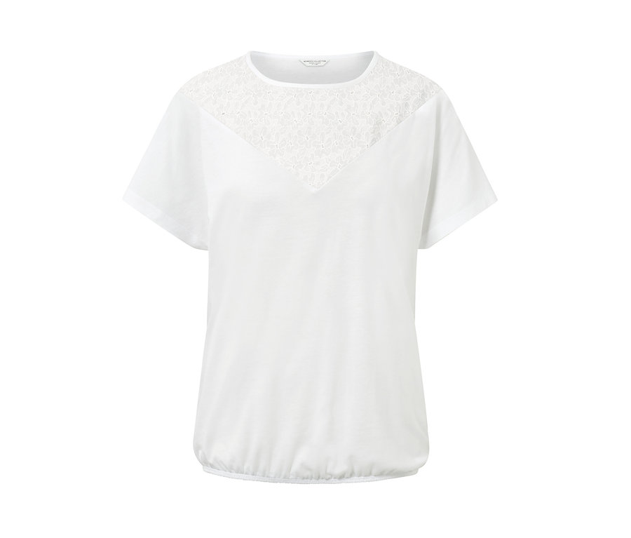 Blouse blanche à broderie.