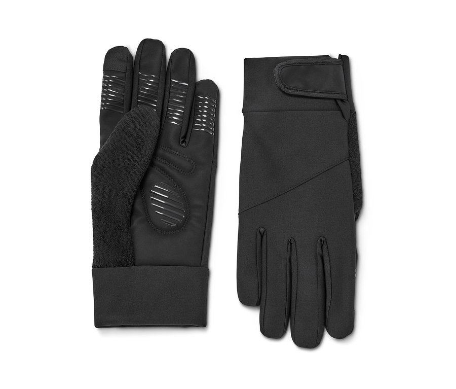 Deux gants de vélo noirs.