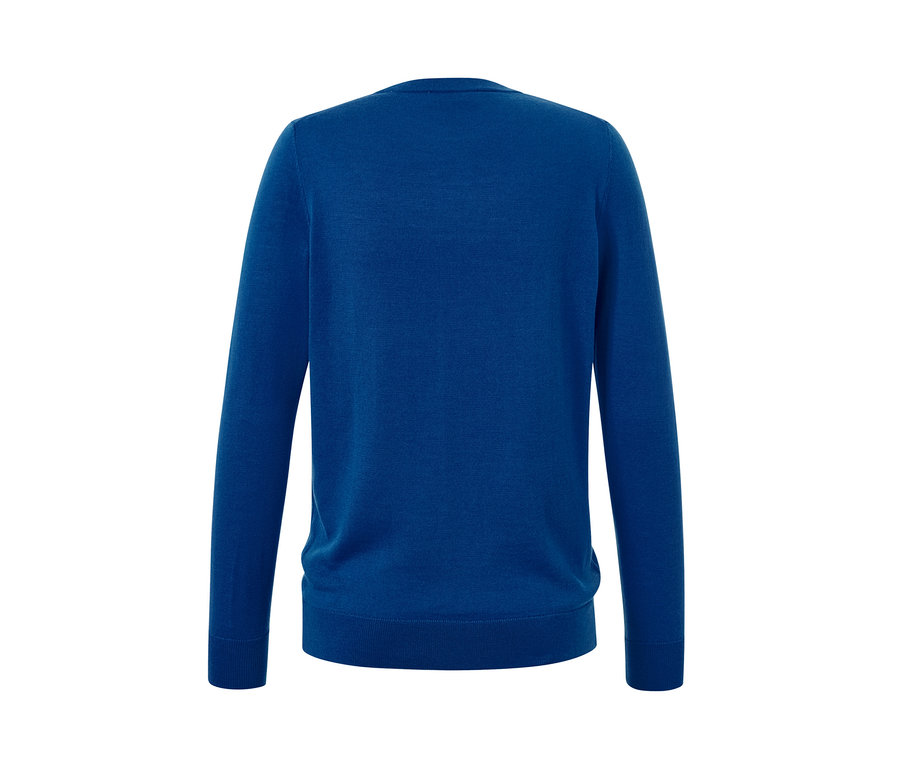 Pull en mérinos bleu.