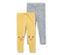 Deux leggings pour enfant : un jaune avec un motif de poussin sur les genoux, un avec un motif floral.
