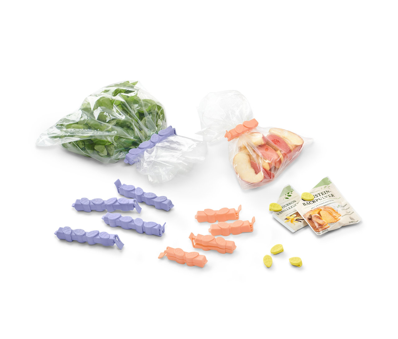 Des légumes et des pêches coupées dans des sacs fermés par 15 clips arôme.