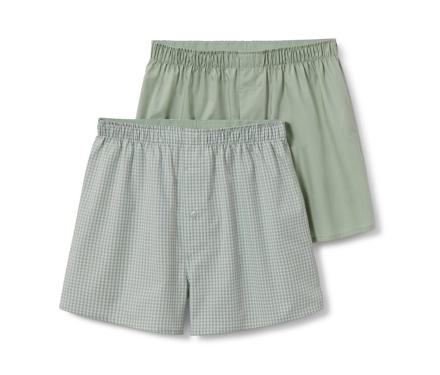 Deux caleçons tissés verts.