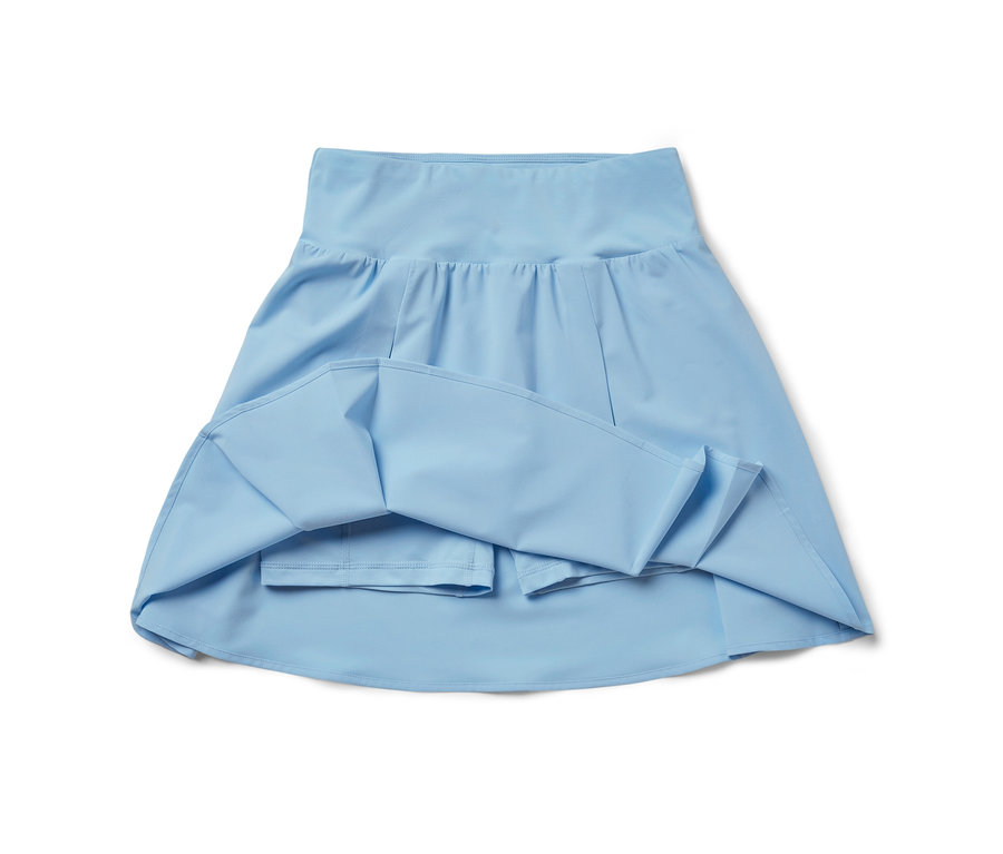 Jupe de sport bleu clair.