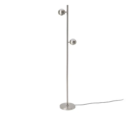 Lampadaire en métal brossé avec base ronde et deux luminaires sphériques.