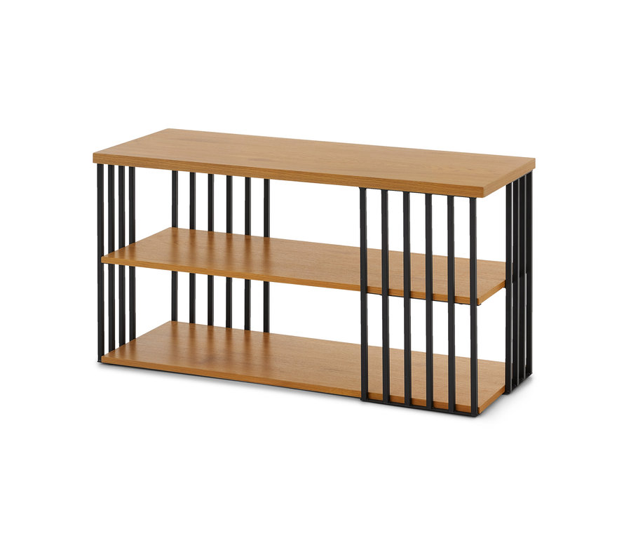 Une étagère rectangulaire avec trois tablettes en bois clair soutenues par des barres métalliques verticales noires.