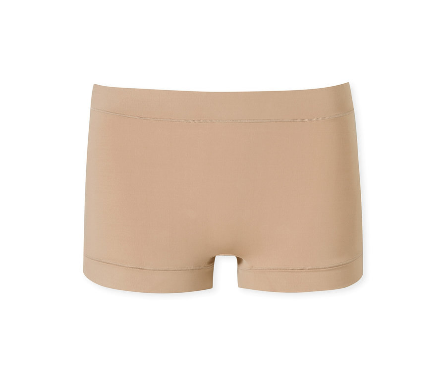Shorty boxer beige sans couture en tissu lisse, posé à plat sur un fond blanc.