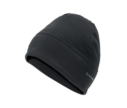 Un bonnet noir en tissu technique lisse, avec des coutures visibles et l'inscription blanche « Dry Active Plus » sur le côté.