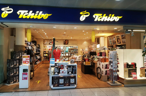 Vous trouverez ici les horaires d'ouverture, numéros de téléphone et autres informations sur Filiale Bahnhofstrasse 72, 8500 Frauenfeld.