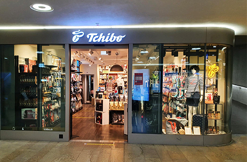 Vous trouverez ici les horaires d'ouverture, numéros de téléphone et autres informations sur Filiale Bahnhofplatz 2, 9001 St. Gallen.