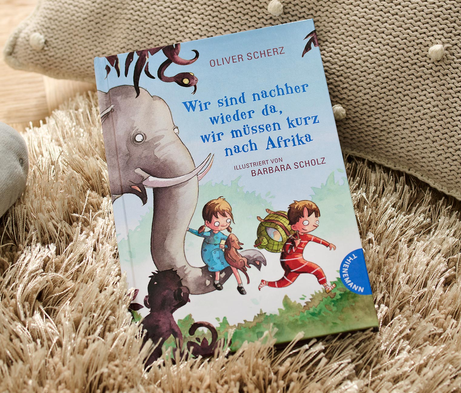 Livre « Wir sind nachher wieder da, wir müssen kurz nach Afrika » (On revient tout de suite, on doit aller en Afrique, en allemand)
