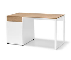 Table bureau 140x60 avec piétement en bois - BOB14 - Suisse