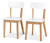 2 chaises en bois