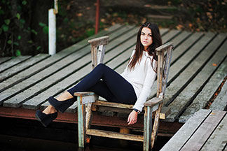 Les treggings noirs sont un véritable classique qui s'accorde avec presque tous les hauts.
