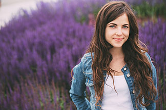 Vestes en jean femmes, un compagnon cool du printemps à l’automne.