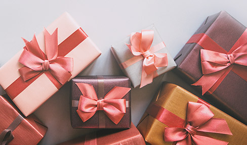 8 idées de cadeaux pour une ado (pour tous les budgets) – Amour & Bijoux