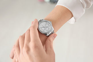 Quelle est la différence entre une montre et un chronographe?